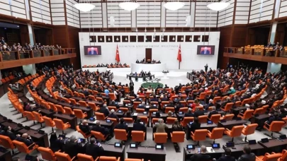 TBMM Genel Kurulu'nda kabul edildi! Devlet memurluğu için 35 yaş sınırı aranacak