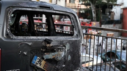 Sanayi sitesinde başlayan yangın otelin otoparkına sıçradı!