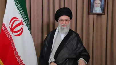 Hamaney'den sert mesaj: “Siyonist rejim diz çökecek"