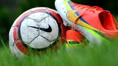 Fenerbahçe’ye transfer olması bekleniyordu: Futbolu bıraktı!