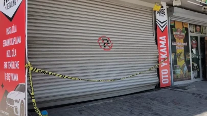 Çalışır vaziyette bulunan araçtan 4 cansız beden çıktı