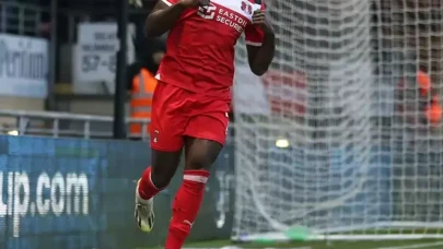 Süper Lig ekibini karıştıran olay! Stadı gezip ülkesine döndü