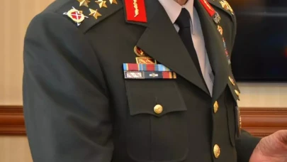 TSK'ya operasyon: Görev başındaki onlarca asker gözaltına alınıyor