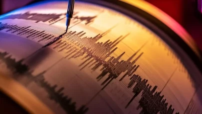 Bursa'da korkutan deprem! İstanbul'da da hissedildi