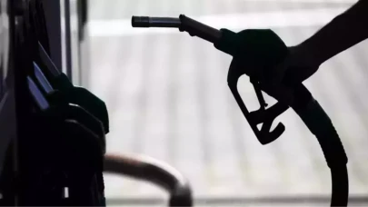 Akaryakıta zam mı geldi, indirim olacak mı?