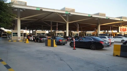Edirne sınır kapılarında  tek günde rekor giriş!