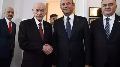 Bahçeli'den Özgür Özel'e hem tepki hem destek
