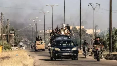 Süveyda'daki çatışmalar sürüyor:  Suriye hükümetinden özel kuvvet!