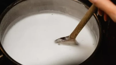 4 yaşındaki çocuk, kaynayan süt kazanına düştü!