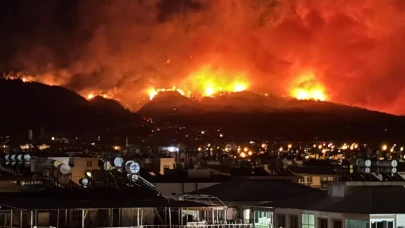 Hatay’daki orman yangınında 1870 tahliye!
