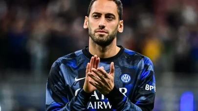 Hakan Çalhanoğlu transfer kararını resmen açıkladı
