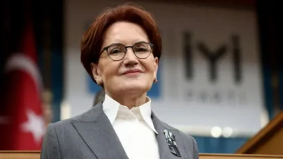 Uzun zamandır gözükmüyordu: Akşener, konserde ortaya çıktı
