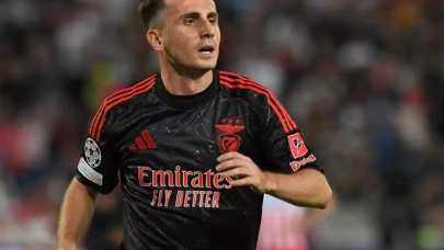 Kerem Aktürkoğlu'nun sosyal medyaya düşen fotoğrafı olay oldu