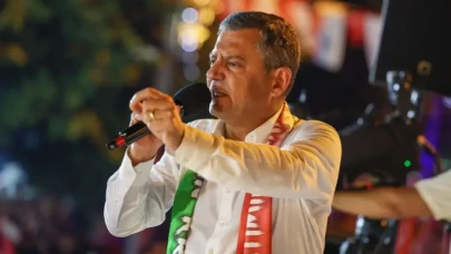 Özgür Özel: "Erdoğan yenilmez değil ama Ekrem İmamoğlu yenilmez."