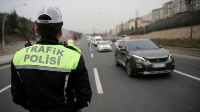 Eski trafik levhaları değişiyor genelge Resmi Gazete'de yayımlandı!