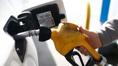 Araç sahiplerine bir kötü haber daha! Akaryakıt fiyatı 57 TL'yi geçecek