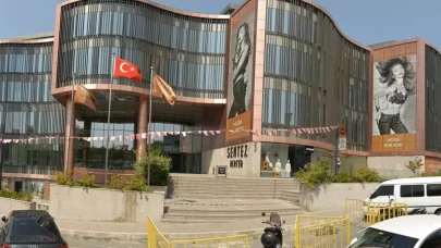 İstanbul'un dev AVM'si krizde! Dükkanların büyük bölümü boşaldı