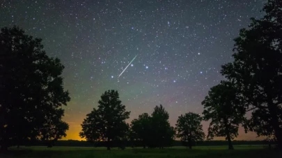 Yıldız yağmuru ne zaman? Meteor yağmuru bu akşam saat kaçta? Nasıl izlenir?
