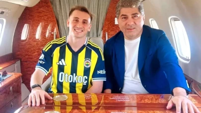 Kerem Aktürkoğlu Fenerbahçe formasını giydi