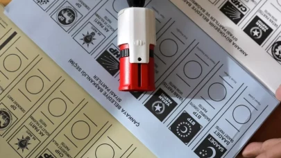 Günün siyaset bombası: İki parti, tek çatı altında birleşiyor; cumhurbaşkanı adayları da belli