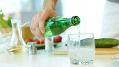 Uzmanlar o içecek için uyardı! Masum görünüyor ama...