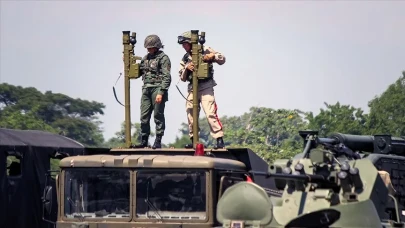 Venezuela'dan sınıra yönelik karar: 15 bin asker konuşlandırılacak