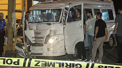 Adana'da dolmuş şoförüne kanlı pusu! Seyir halindeyken ateş açıldı