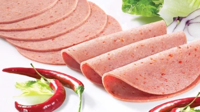 Vatandaşa büyük şok! Zincir marketlerde satılan salamdan domuz eti çıktı!