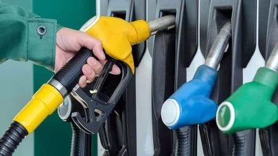 Araç sahiplerine müjde: Motorin bu gece ucuzluyor!