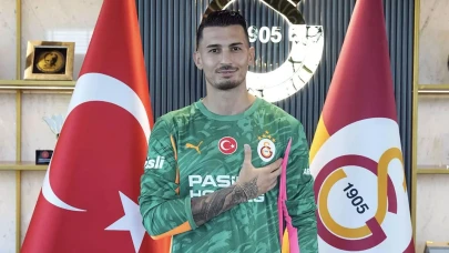 Uğurcan Çakır Galatasaray formasını giydi, imzayı attı