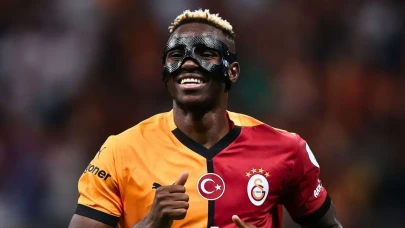 Victor Osimhen neden maske takıyor, ne oldu?