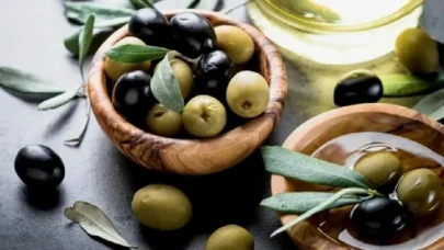 Bildiğiniz tüm türleri unutun! Zeytinin bu türü sağlınıza iyi gelecek...