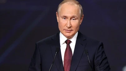 Almanya Başbakanı Merz’den Putin’e sert çıkış: “Cinayet işliyor”