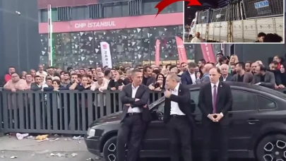 CHP İstanbul İl Binası önünde tansiyon yüksek! Yeni bariyerler getirildi