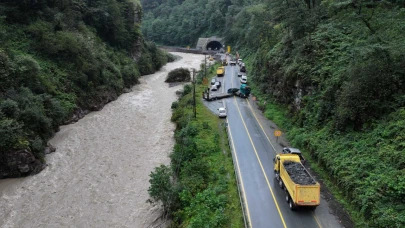 Bakan Abdulkadir Uraloğlu: 'Tüm ekipler bölgede seferber edildi'