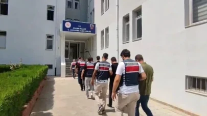 225 milyonluk siber vurgun operasyonu: 34 şüpheli yakalandı