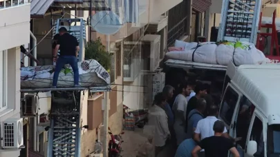 Aydın’da 310 kiloluk kişinin cenazesi eşya asansörüyle evden çıkarıldı