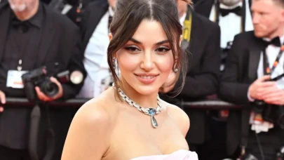 Hande Erçel ayrılık sonrası ilk paylaşımıyla gündemde