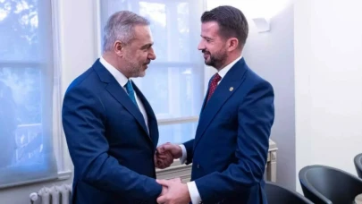 Bakan Fidan Karadağ Cumhurbaşkanı Jakov Milatovic ile bir araya geldi