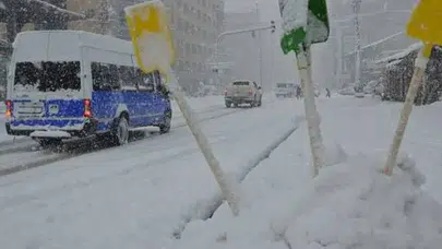 Hakkari'de yarın okullar tatil mi? 27 Şubat cuma günü Hakkari'de okul var mı yok mu?