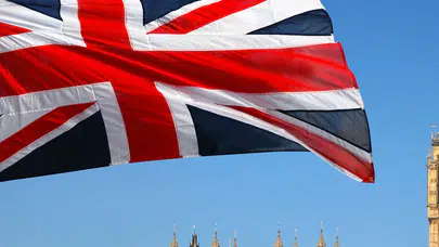 İngiltere’den teknoloji devlerine para cezası tehditi: Mahrem görüntüler hızla kaldırılacak