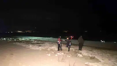 Kontrolden çıkan araç İznik Gölü’ne uçtu: Sürücü kurtarıldı