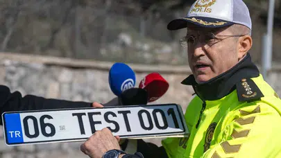 EGM Trafik Başkanı bizzat açıkladı! İşte APP ve standart plaka arasındaki farklar: Bu plakalara ceza yok