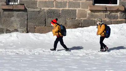 Van'da 30 Mart Pazartesi okullar tatil mi? Kar tatili açıklaması geldi mi?