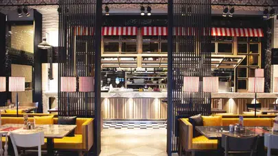 Ünlü şef gittiği restoranda kabusu yaşadı: Dişi kırıldı, dili kesildi