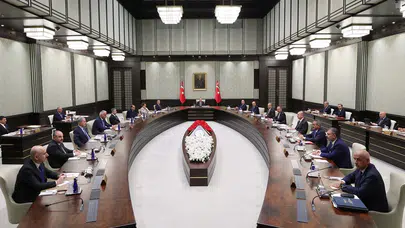 Kabine bugün toplanıyor, gündem çok yoğun! İşte masadaki konular