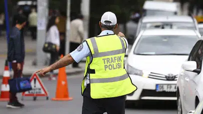 Alanya’da polis kovalamacası: Dur ihtarına uymayan sürücüye 357 bin lira ceza