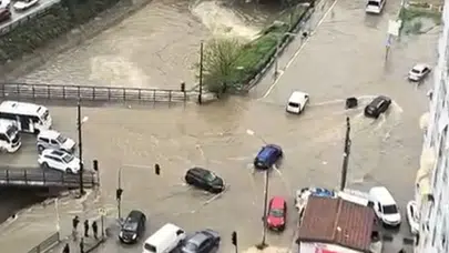 Adana'da 30 Mart'ta yarın okullar tatil mi? Yağmur sonrası veliler yanıt arıyor