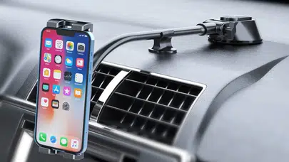 Sürücüler dikkat: Araçlarda telefon tutucu yasaklandı