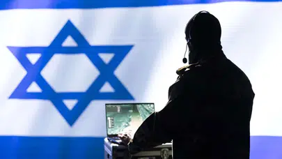 İran'da Mossad'la bağlantılı 2 kişi gözaltına alındı